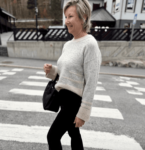 Hovedbilde Alva Knit Structure O-Neck Light Grey Melange ...