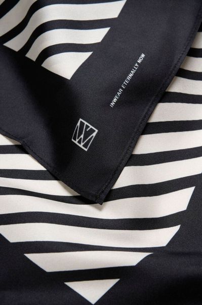 Silkeskjerf Rafiq Black/Whisper In Wear